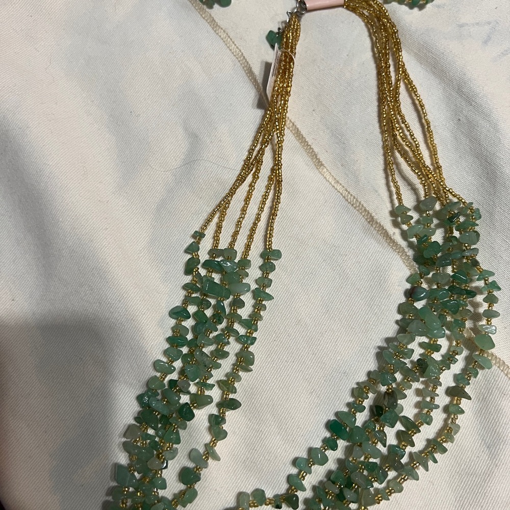Multi-layer necklace - Picture 4 of 6